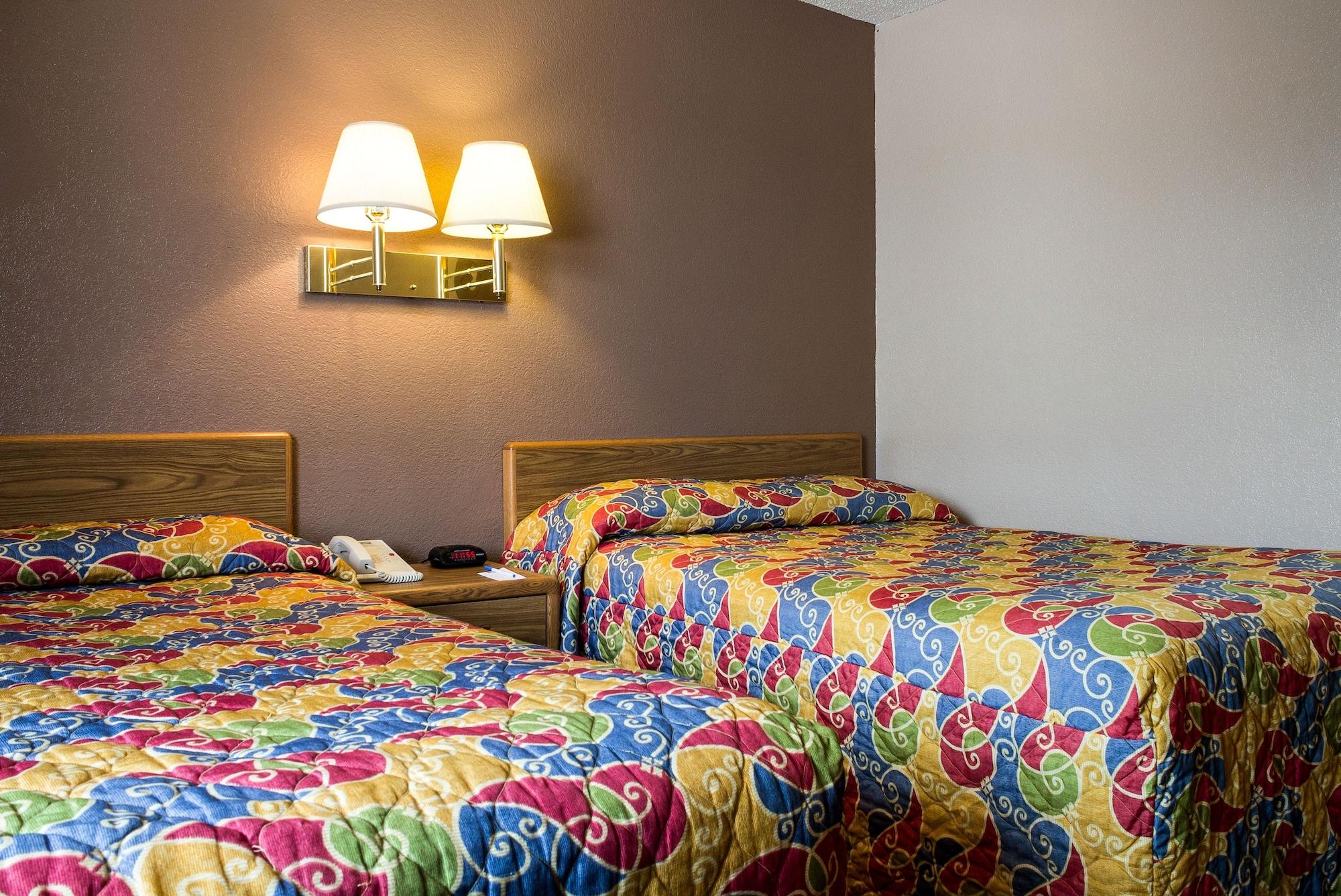 Rodeway Inn Fargo Exteriér fotografie