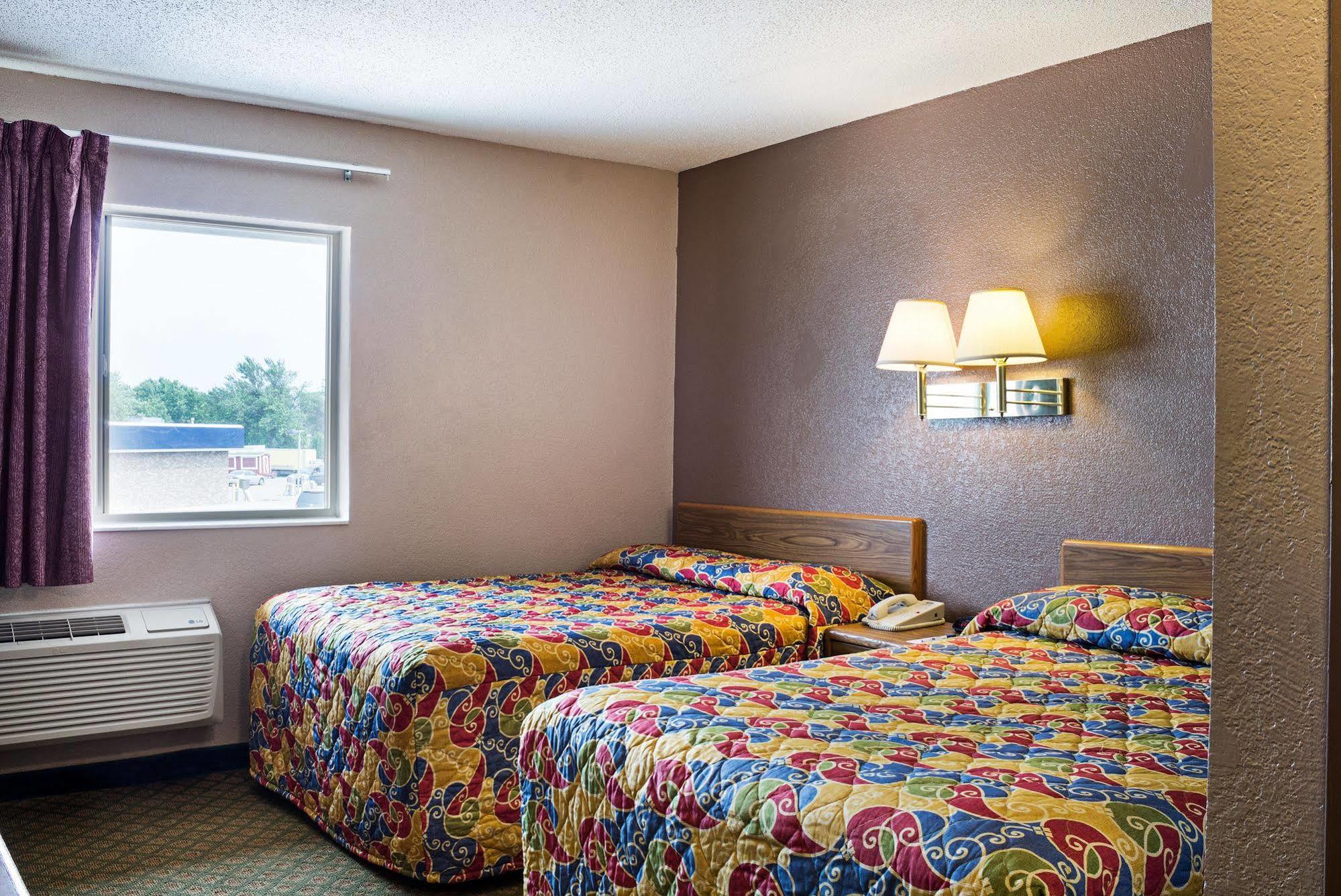 Rodeway Inn Fargo Exteriér fotografie